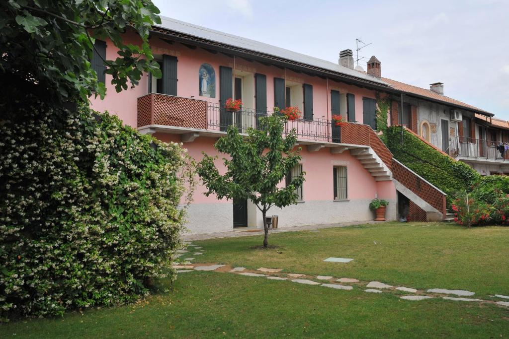 Agriturismo Cascina Madonnina Pregnana Milanese Bagian luar foto