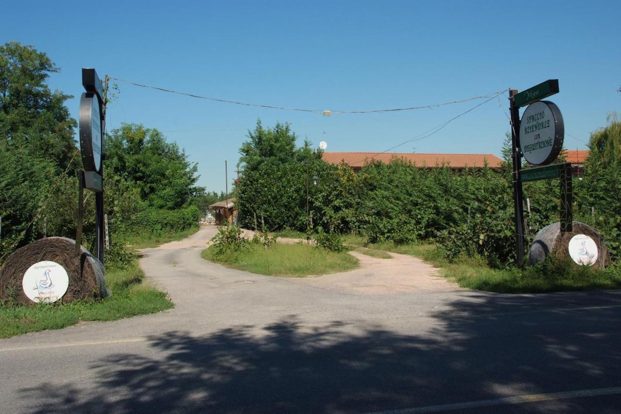 Agriturismo Cascina Madonnina Pregnana Milanese Bagian luar foto